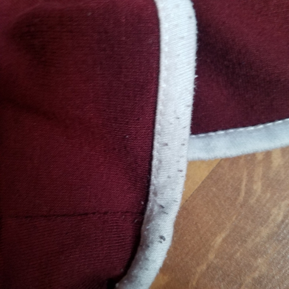 Women's Mossimo Supply Co. Pull-on Loose Casual Shorts Burgundy Size Medium - Picture 3 of 8